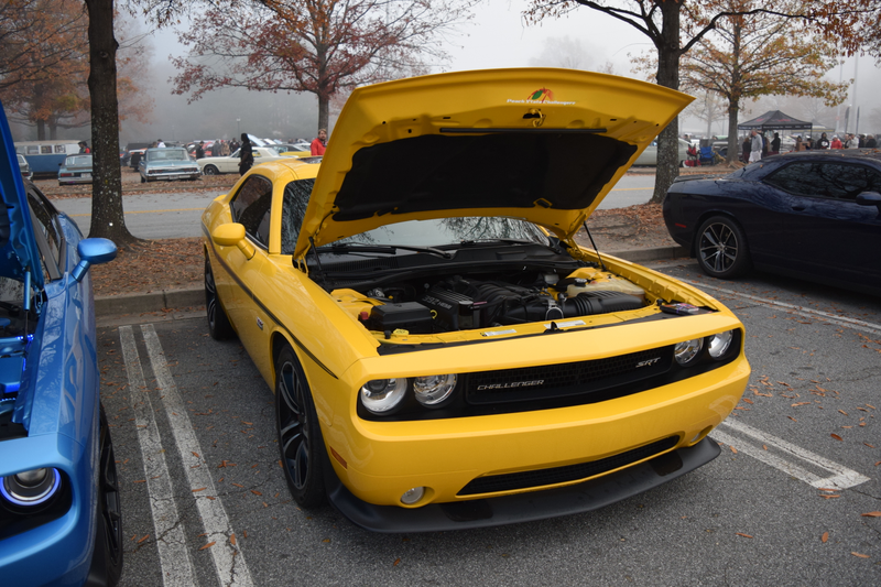 Illustration for article titled I went to Caffeine and Octane this morning and walked around some Challengers ...